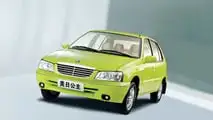 Geely Merrie _2000–07 - obsessão pela grade de Mercedes