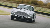 James Bond Aston Martin DB5 Restomod Drive