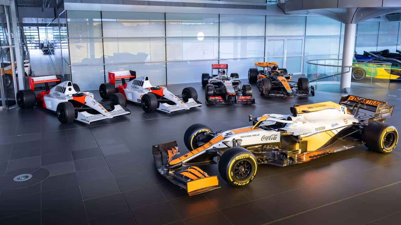McLaren, Pistlere Geri Dönmelerini İstediği İçin Beş Tarihi F1 Aracını Satıyor