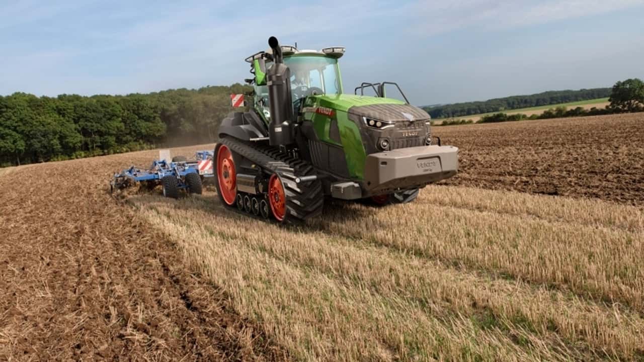 fendt-1100-gen2-680-cv-ora-e-il-cingolato-piu-potente