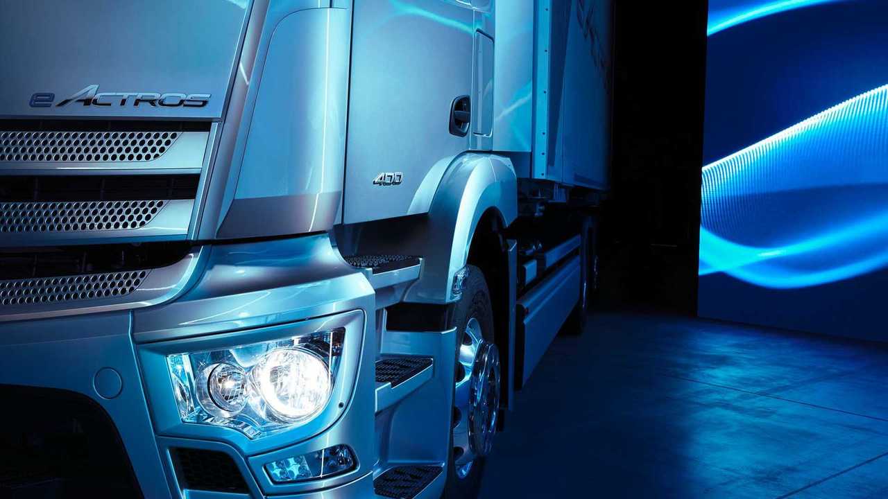 Novità Mercedes-Benz Trucks al Transpotec 2022
