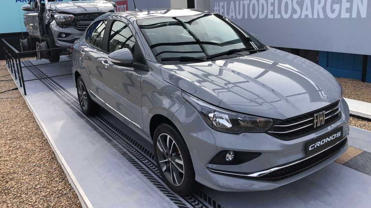 Fiat Cronos 2023.