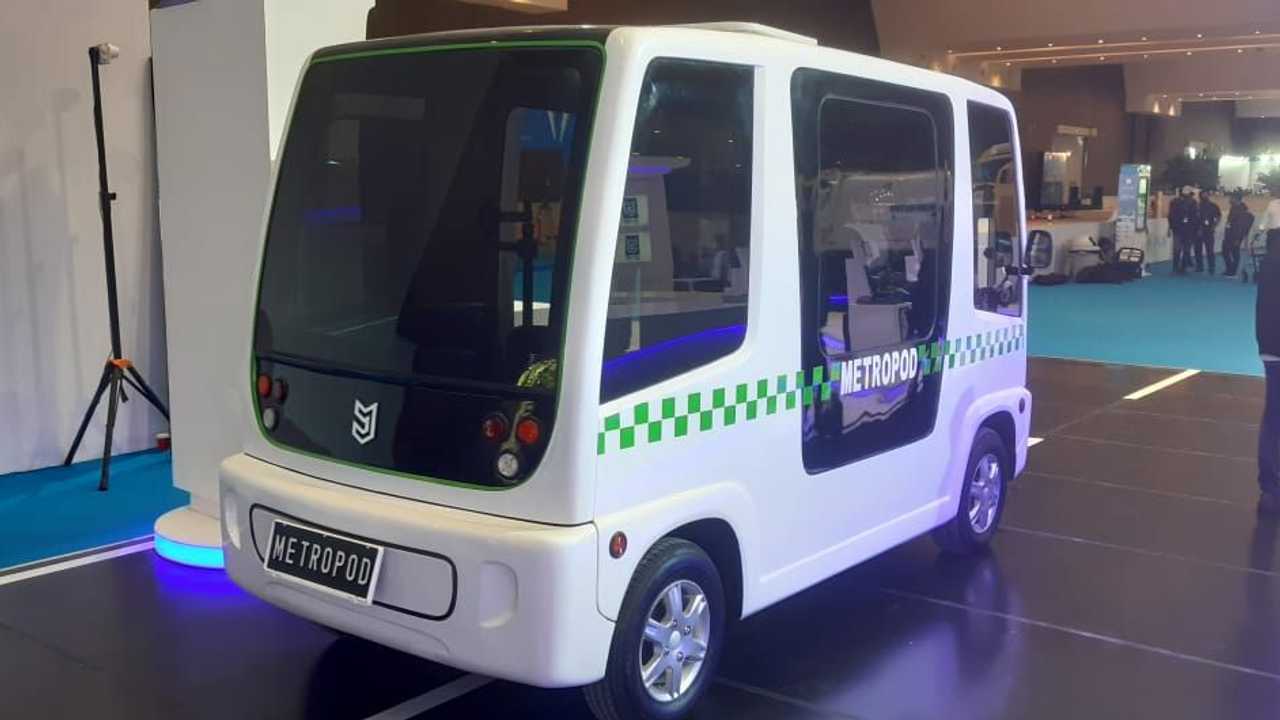Minibus listrik MAB Metropod