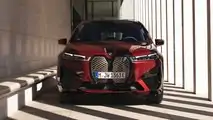 2023 BMW iX M60 exterior