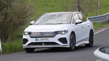 Vue trois-quarts avant du prototype Volkswagen Aero B 2023