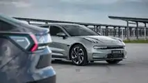 Zeekr 001 è l'auto elettrica più veloce in drift