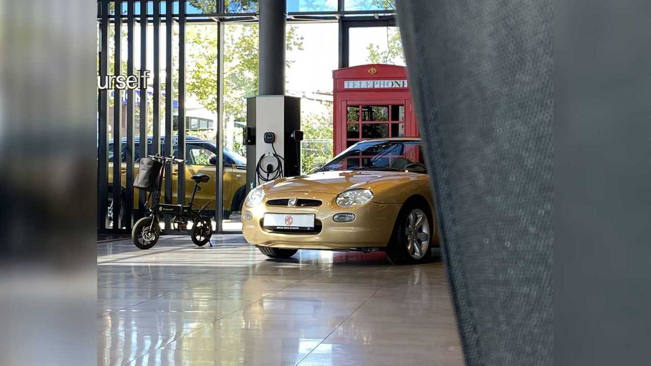 Motor1 Türkiye, MG'nin Showroom'unu ziyaret etti