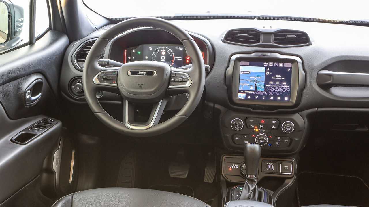 Interior do Jeep Renegade S