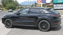 Porsche Cayenne Turbo Coupe Spionage Fotos Profil