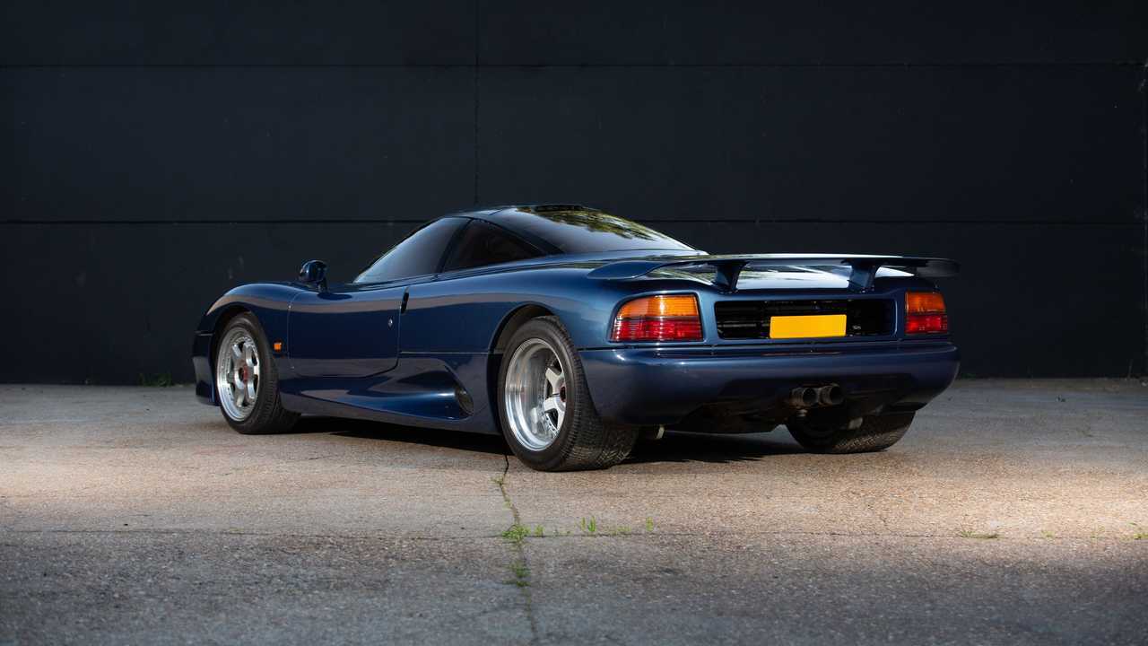 1991 Jaguar XJR-15