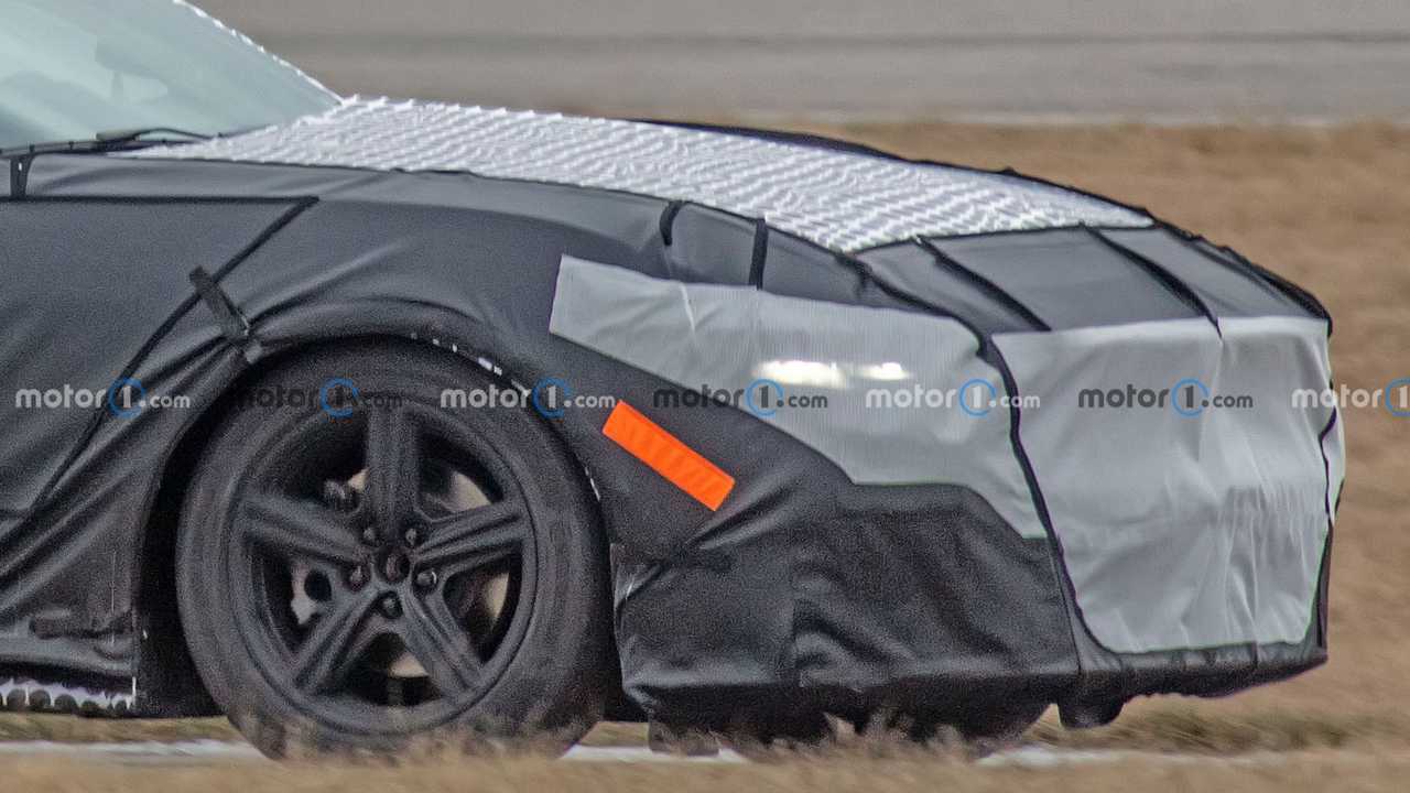 Nuova Ford Mustang, le foto spia