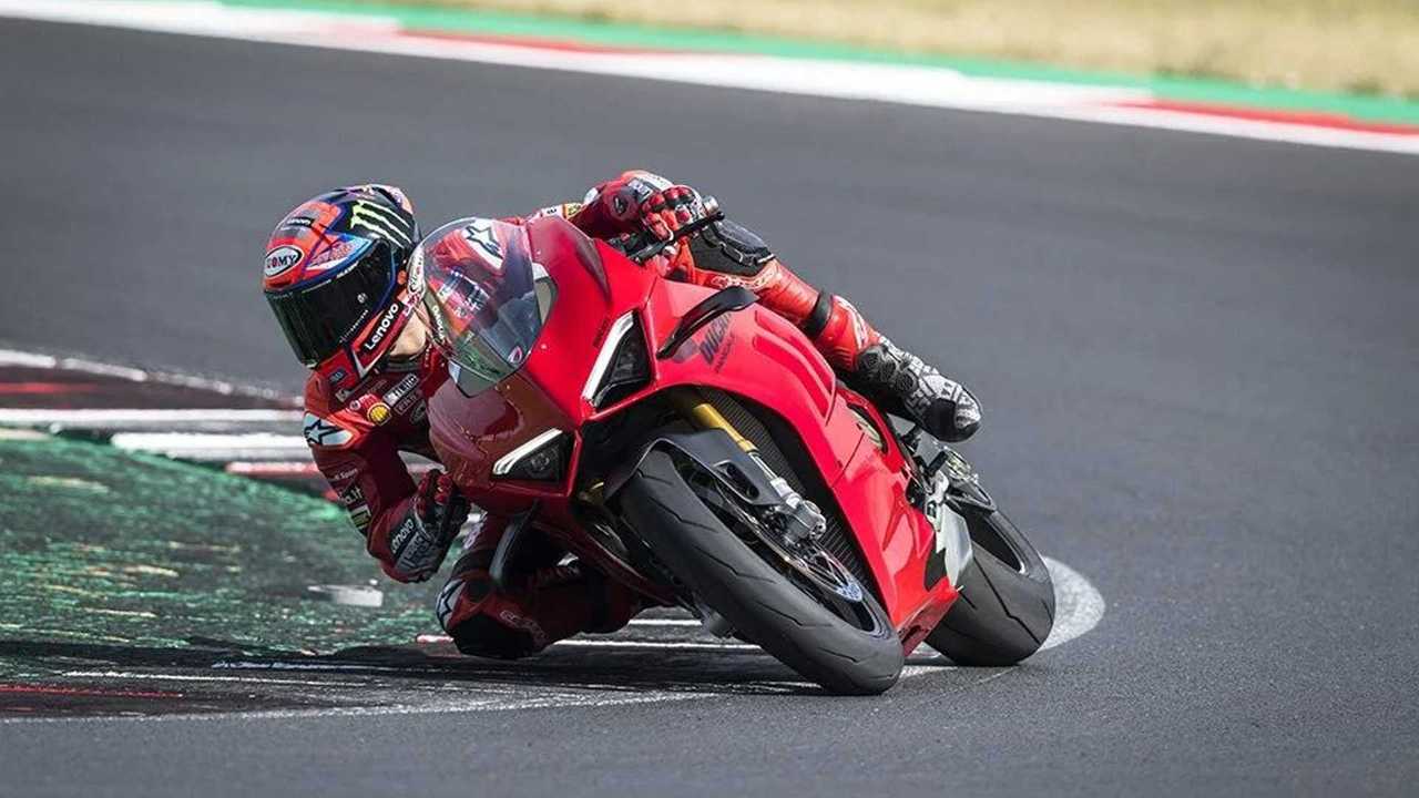 Ducati Panigale V4 2022