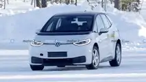 Volkswagen ID.2, le prime foto spia