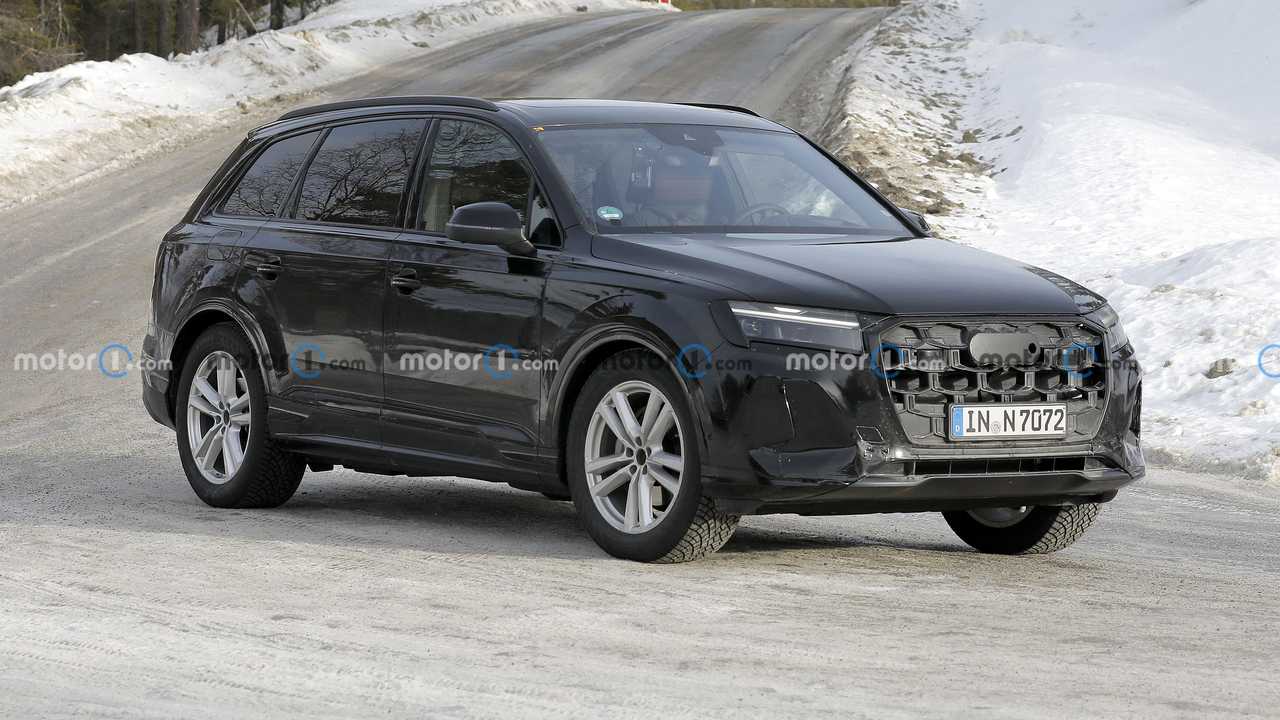 2024 Makyajlı Audi Q7 Yeni Casus Fotoğrafları