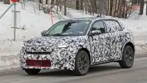 Fiat 600, le prime foto spia dell'erede della 500X