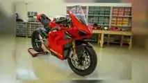 Life-Sized LEGO Ducati Panigale V4 R