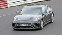 Porsche Panamera Lion Nordschleife Rekordlauf
