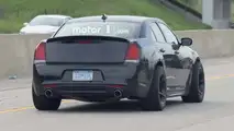 Chrysler 300 Hellcat casus fotoğraflar