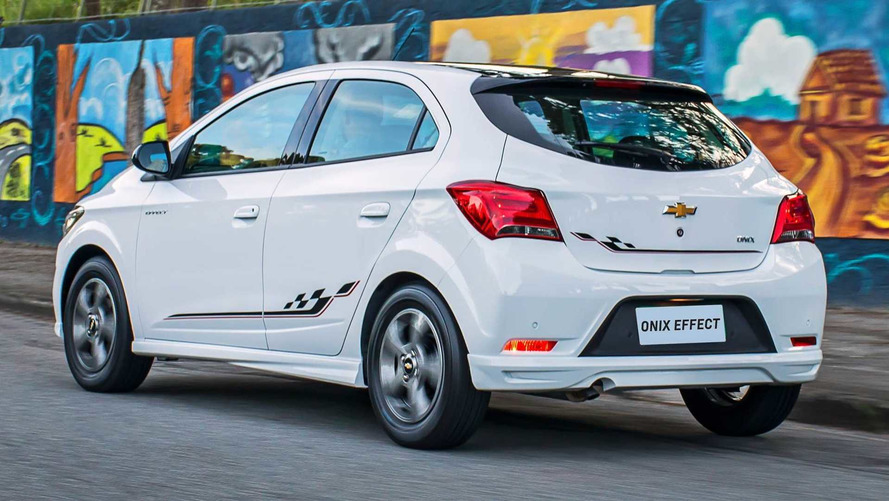 Chevrolet Onix Effect 2018