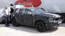 2018 Volvo XC40 spy photo