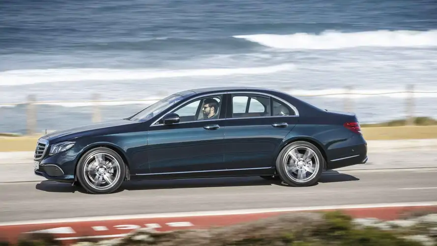 2017 Mercedes Benz E Class Saloon Review 2017 Mercedes Benz E Class Saloon Review