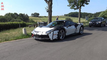 Ferrari 488 casus fotolar