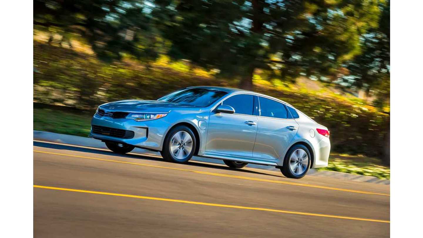 Kia Optima PlugIn Hybrid Debuts In Chicago (w/video)