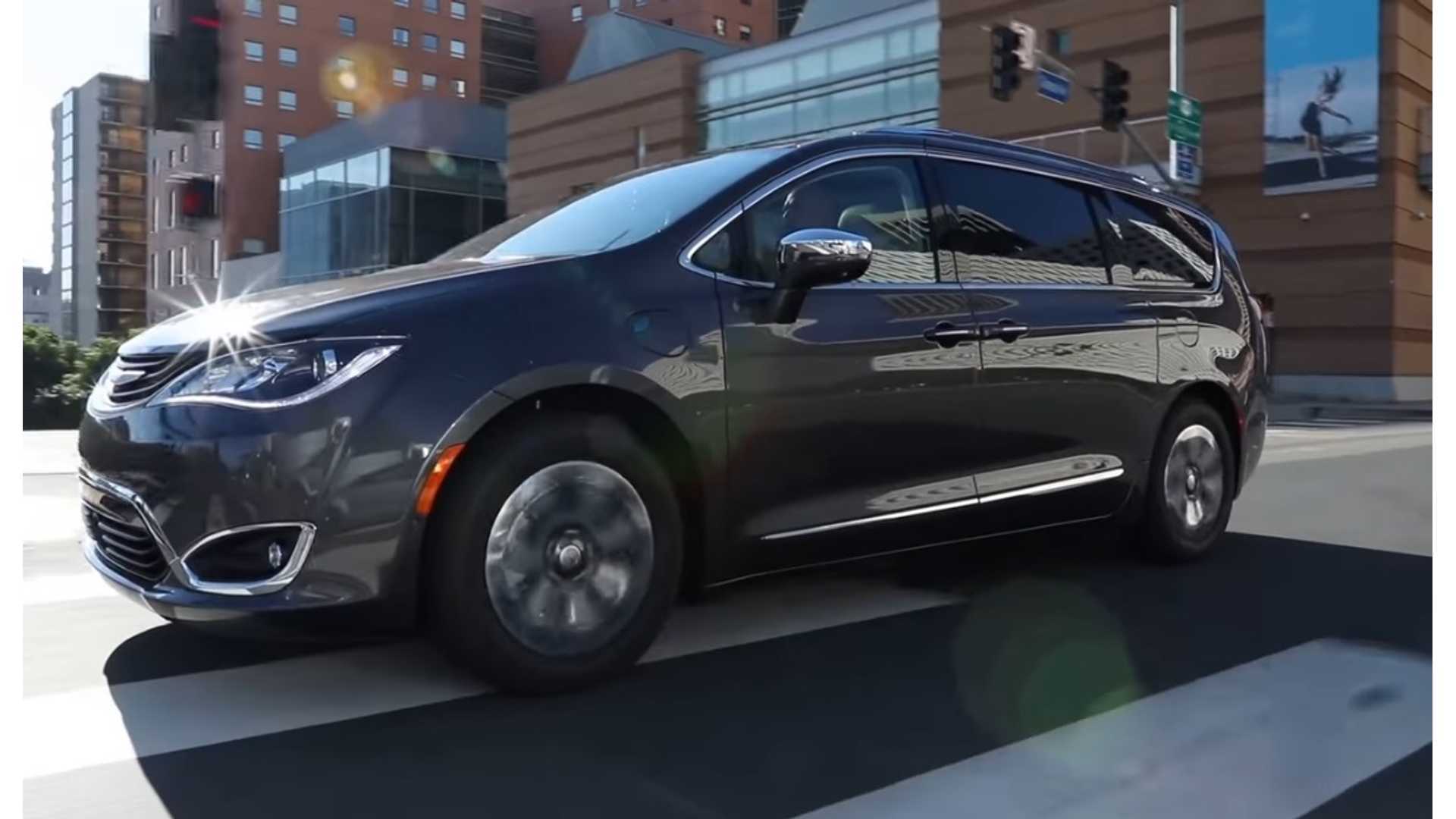 Chrysler Pacifica Hybrid Ships To Dealers April 17 Launch Event On Chrysler Pacifica Hybrid Ships To Dealers April 17 Launch Event On The 19th