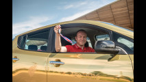 Nissan, una Leaf dorata per Rio 2016