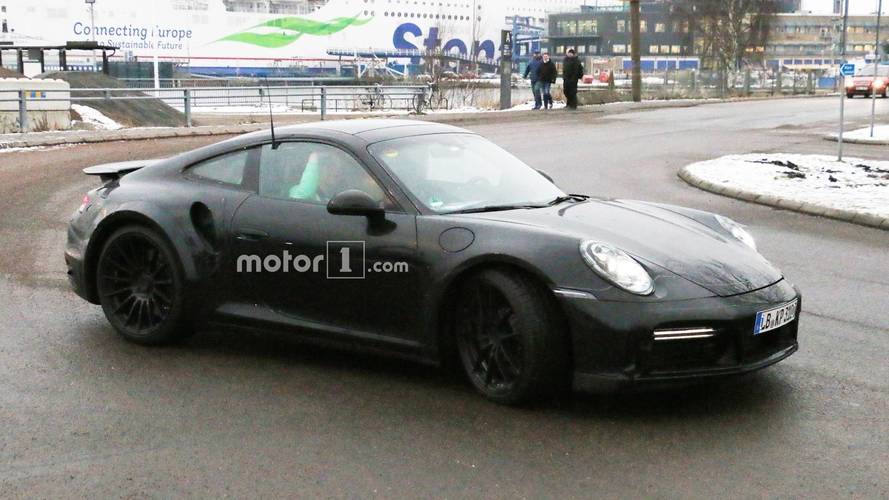 Porsche 911 Turbo casus fotoğraf