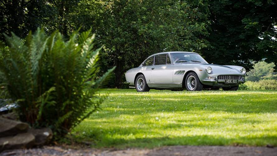 Ferrari 330 GT 2+2 Series II de 1966