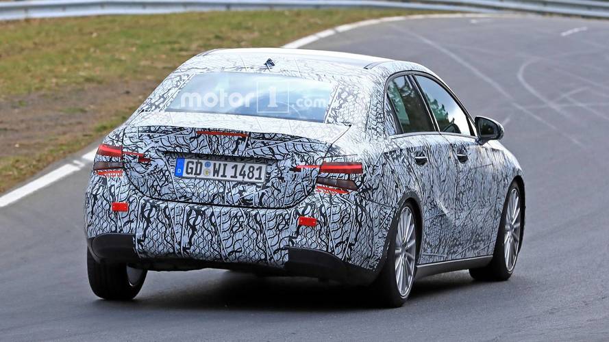 Mercedes-Benz A-Serisi Sedan Casus Fotoğrafları