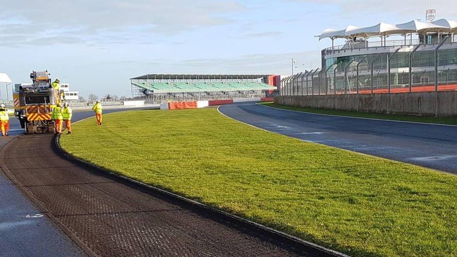 Silverstone circuit resurfacing