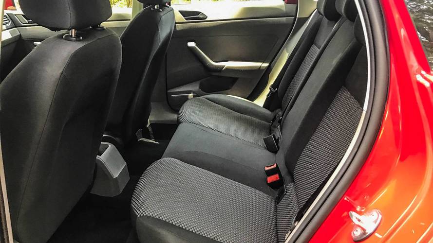 Comparativo Fiat Argo 1.3 x VW Polo 1.6