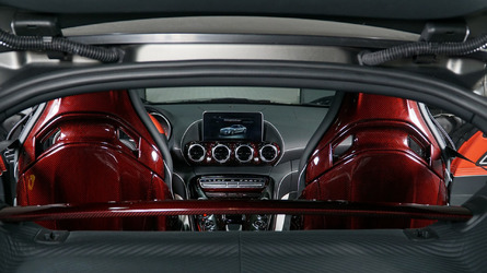 Mercedes-AMG GT S tuned to 730 hp by Mansory