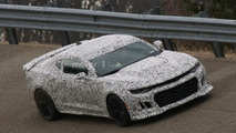 Chevy Camaro ZL1 spy photo