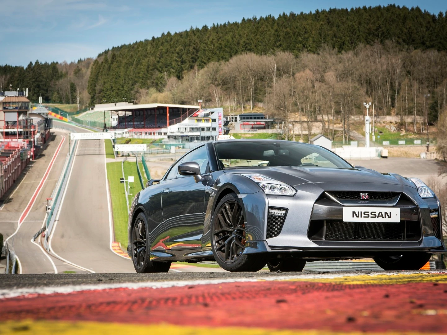 17 Nissan Gt R Available From 79 995 17 Nissan Gt R Available From 79 995