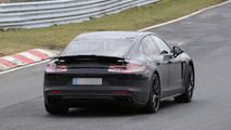 2017 Porsche Panamera spy photo
