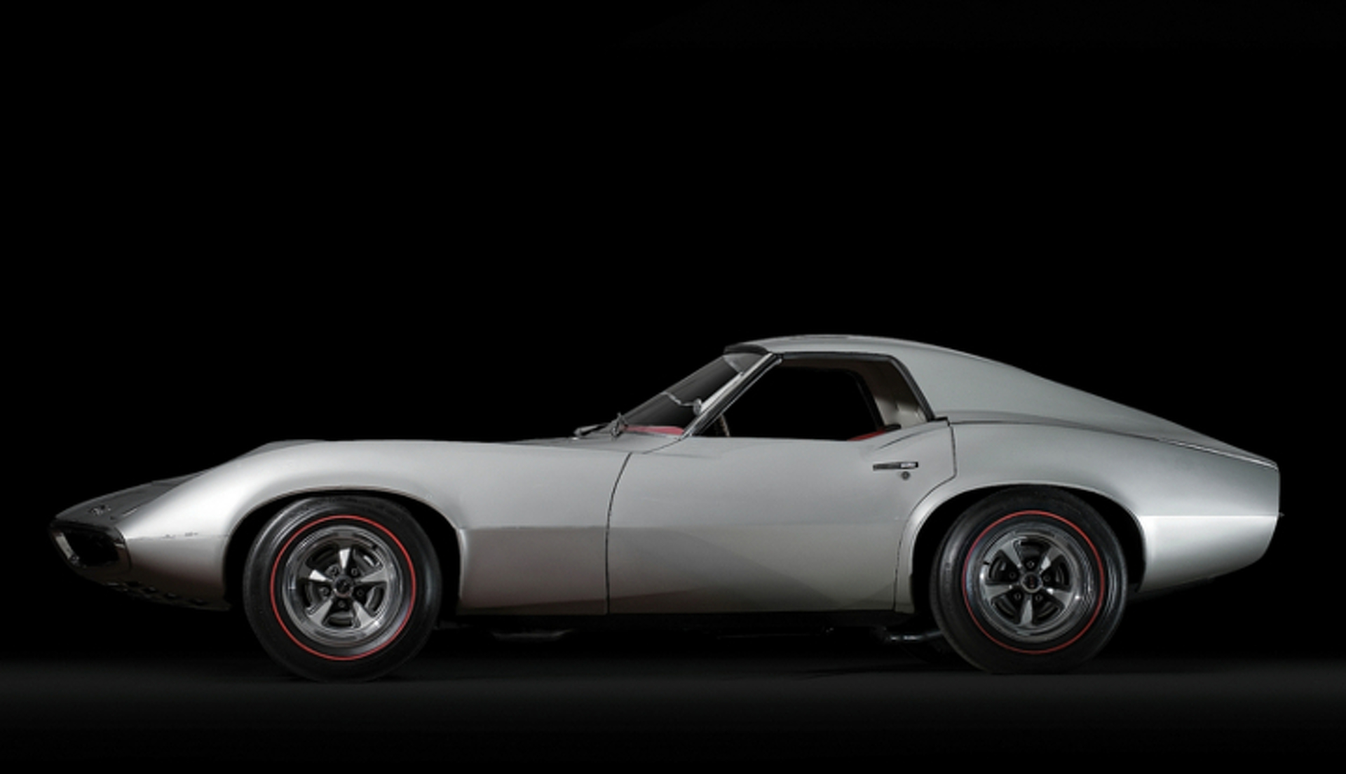 Pontiac Banshee: Killed by the Corvette
