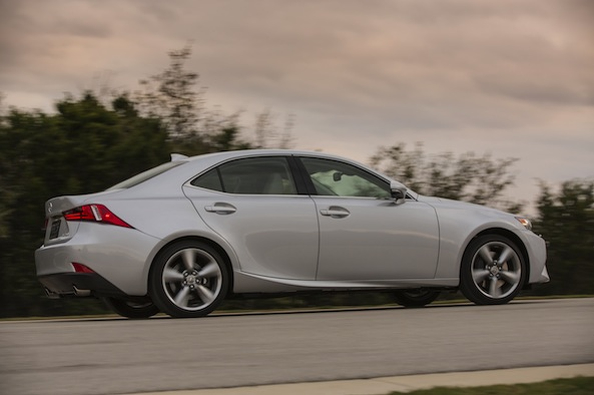 4 Reasons to Love the new Lexus IS