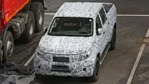 Mercedes GLT spy photo