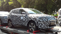 2017 Jeep Compass, Patriot replacement spy photo