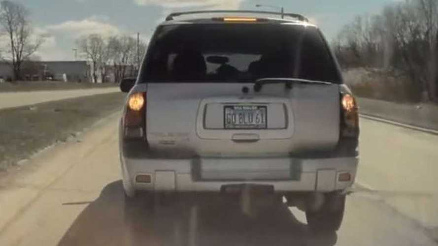 Dashcam Captures Tesla Model S Vs Nissan GT-R: Reckless Road Rage