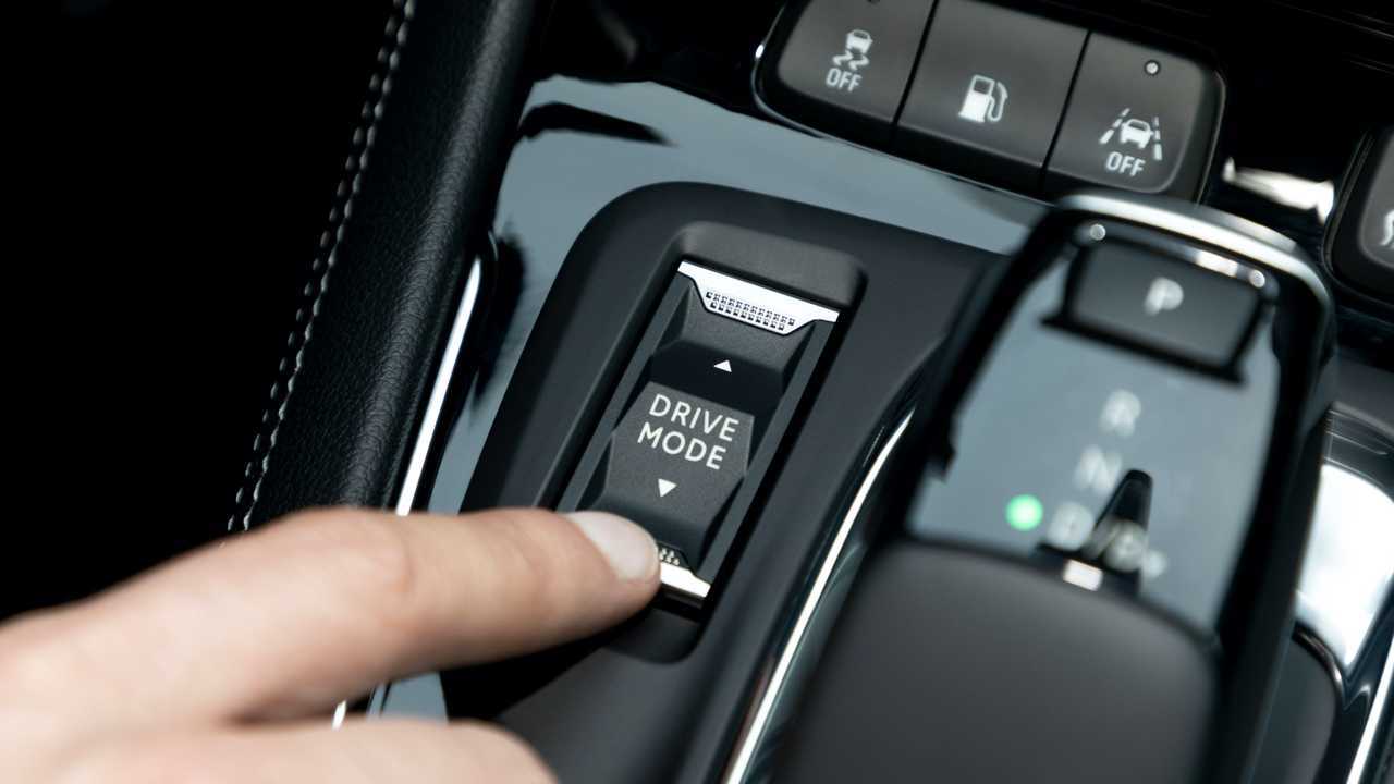 Opel Grandland X Hybrid4, primera prueba