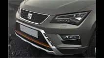 SUV auf dem Offroad-Trip