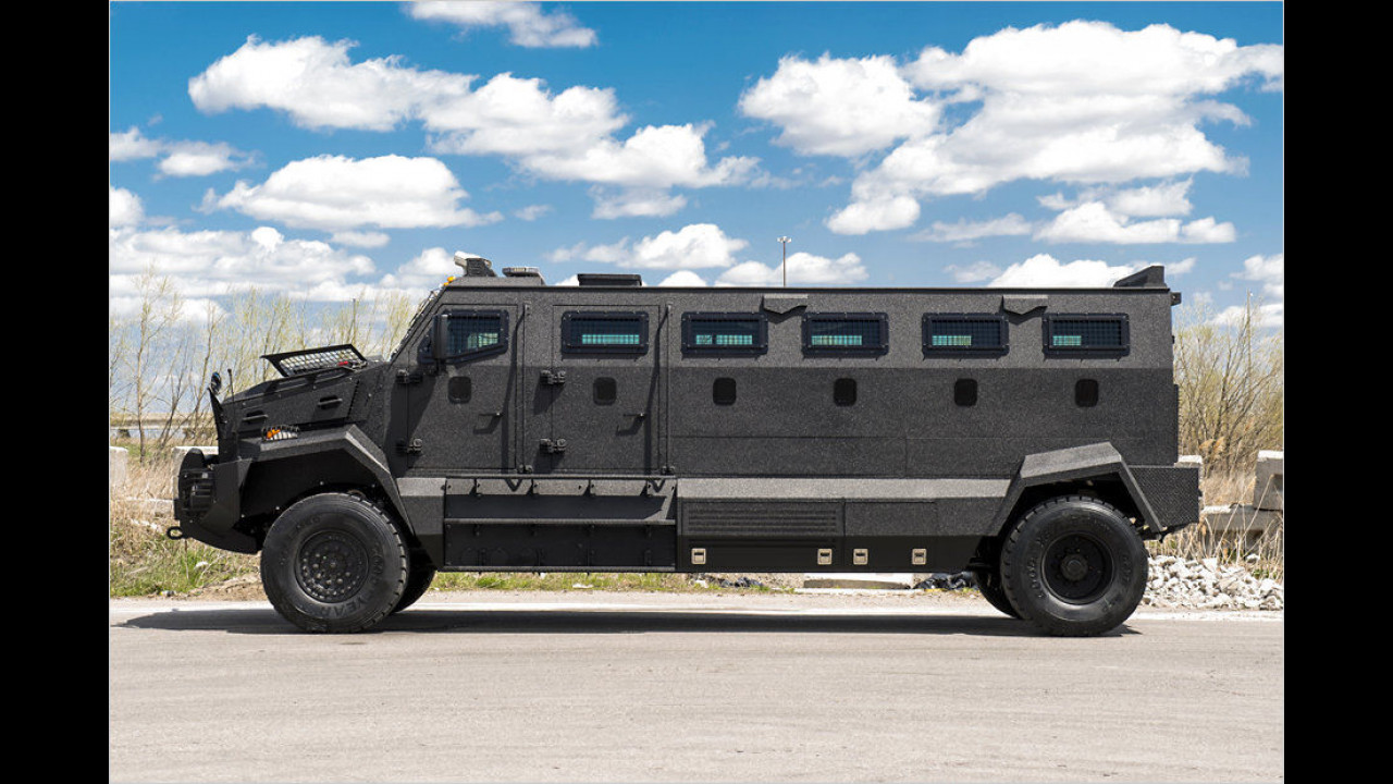 Gepanzerter Offroader Fur Halbwelt Vips