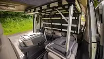 VW T7 Multivan (2024) mit Gute-Nacht-Paket im Test