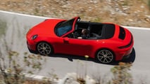 Porsche 911 Carrera Cabriolet (2024) put to the test