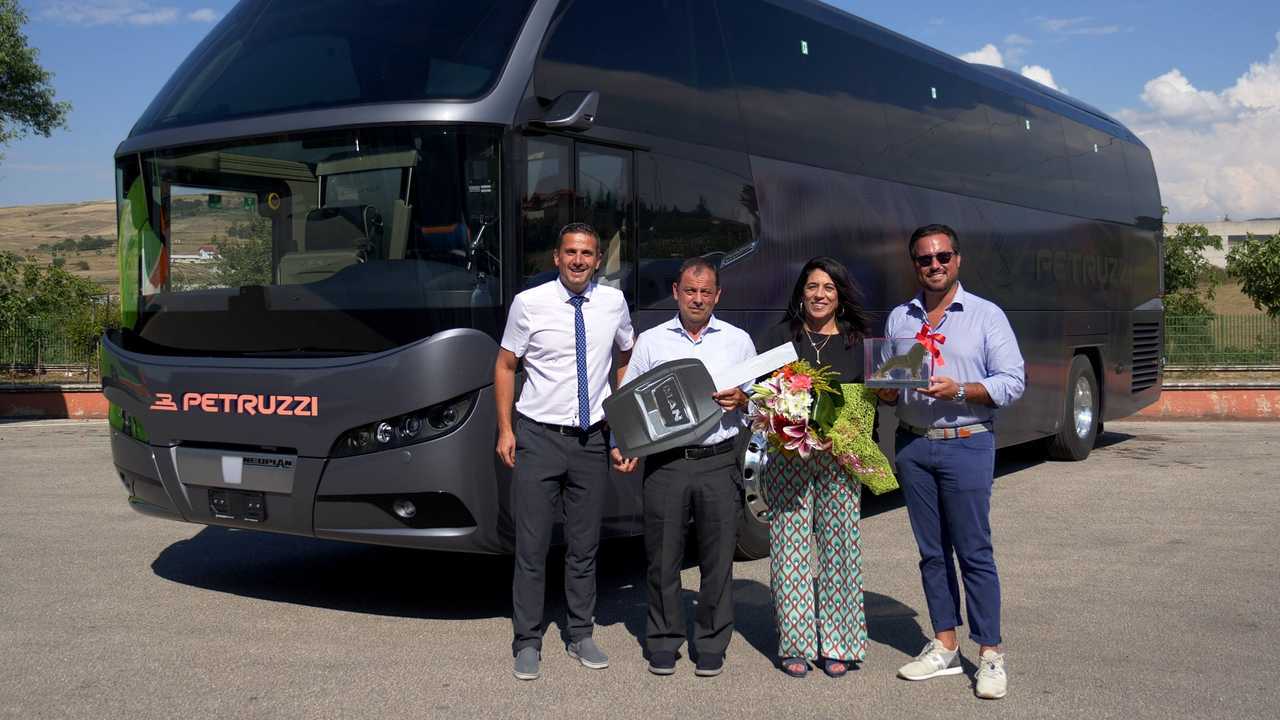 Neoplan Cityliner Vincenzo Petruzzi srl