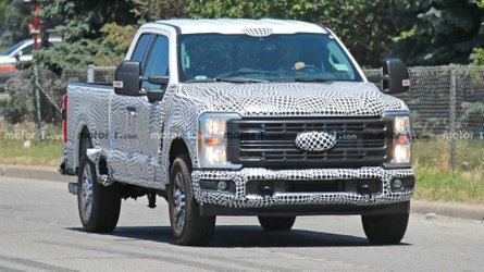 Yeni Ford Super Duty XLT Casus Fotoğrafları